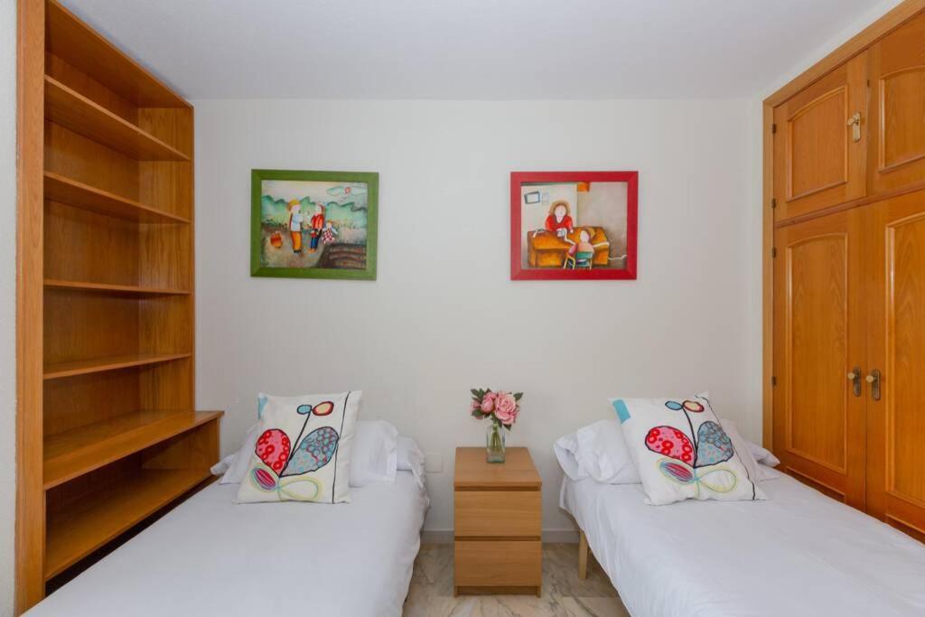 דירות מאלגה Playa Huelin Apartamento מראה חיצוני תמונה